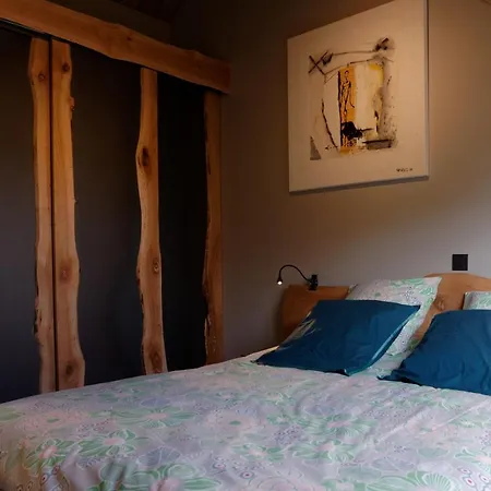 La Nouchettiere بيت للعطل